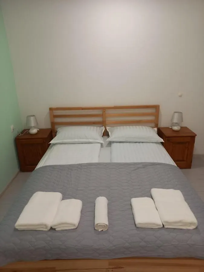 Oskar Amphitheater Apartments And Rooms With Free Parking Pula